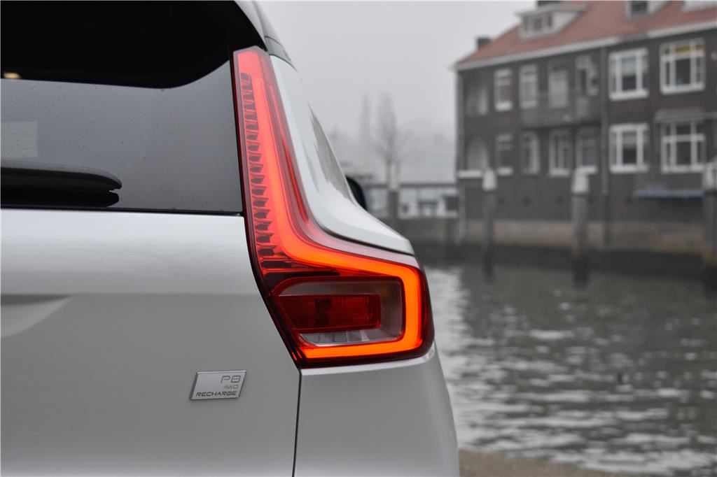 Volvo XC40 Wit Achterlicht 