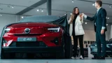 SvensCar Volvo C40 Rood Voorkant Sleuteloverdracht