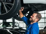 SvensCar Automonteur Bandenwissel Service Werkplaats